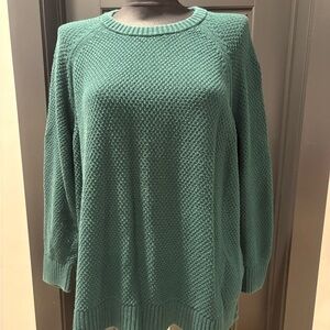 Old Navy Women's Dark Green Crew Neck Sweater